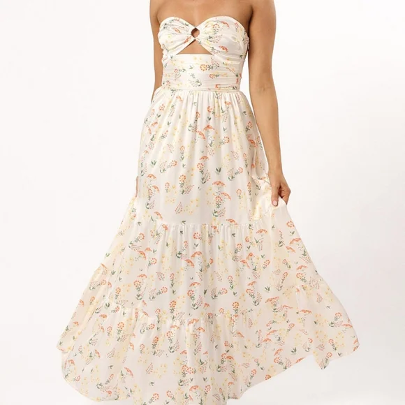 Petal & Pup Cream Strapless Floral Maxi Dress - Picture 1 of 11